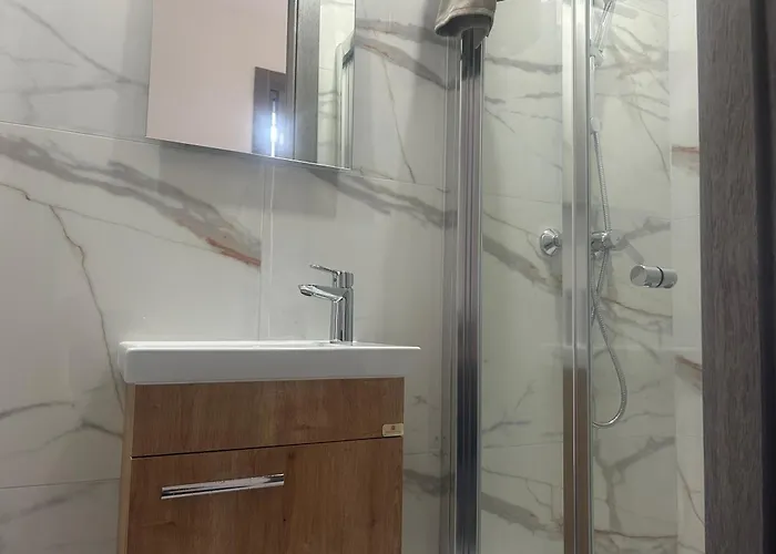 Lägenhet Luxurious One-bedroom With Sea Views St. Paul's Bay